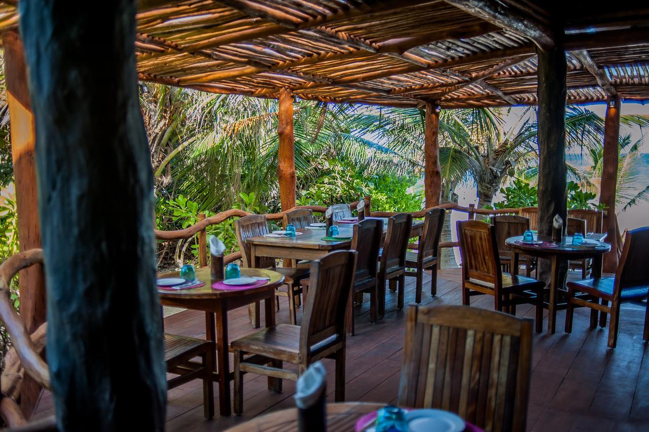 Cabanas La Luna Hotel Tulum Bagian luar foto
