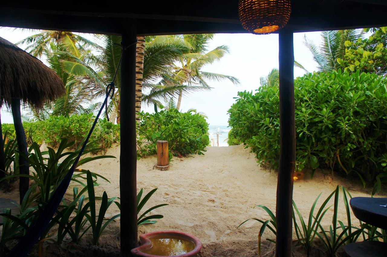 Cabanas La Luna Hotel Tulum Bagian luar foto